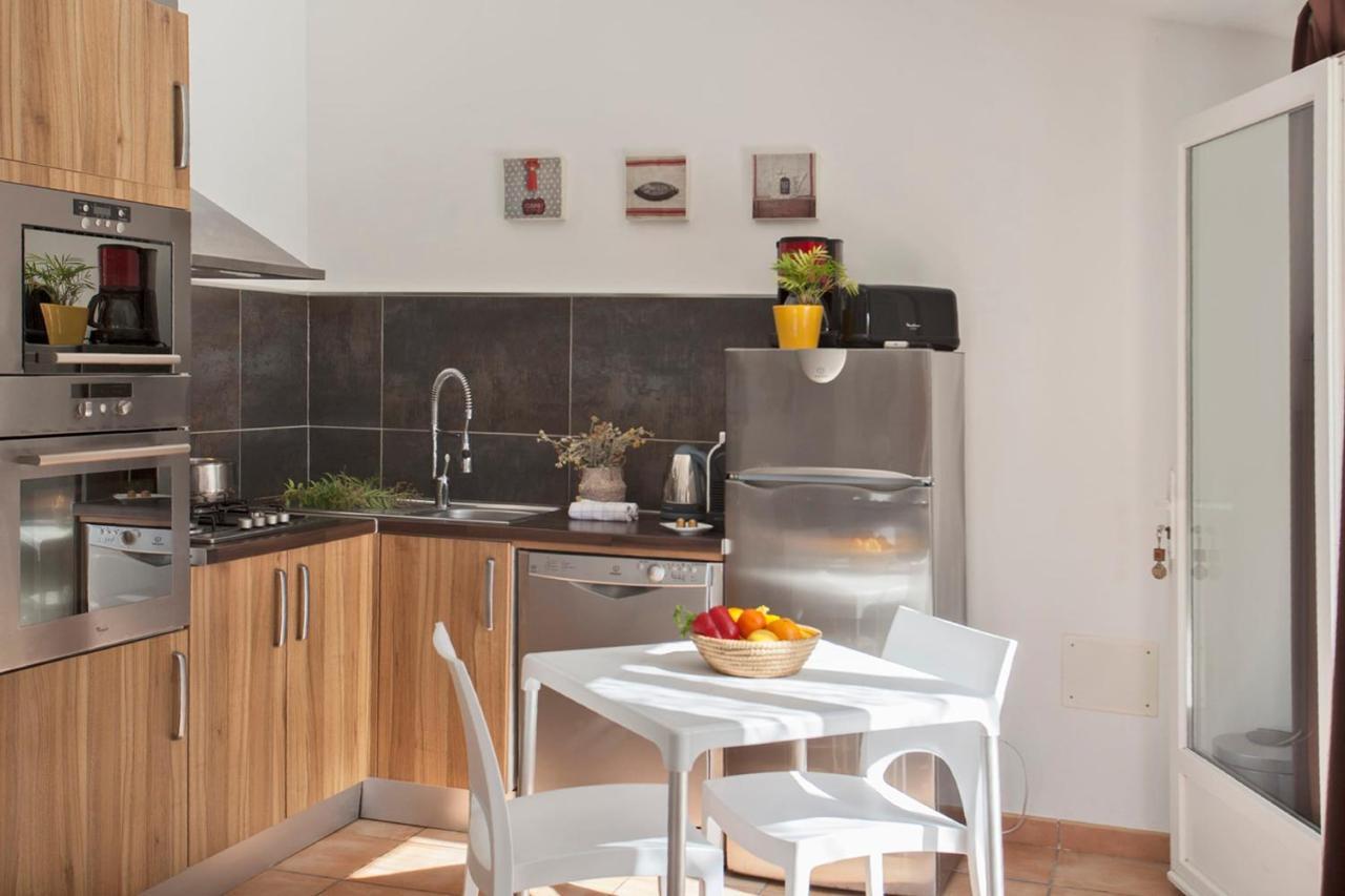 Villa Amarylis A Calvi Location 2 Pers Avec Clim Jardin Piscine Et Barbecue Exterior foto