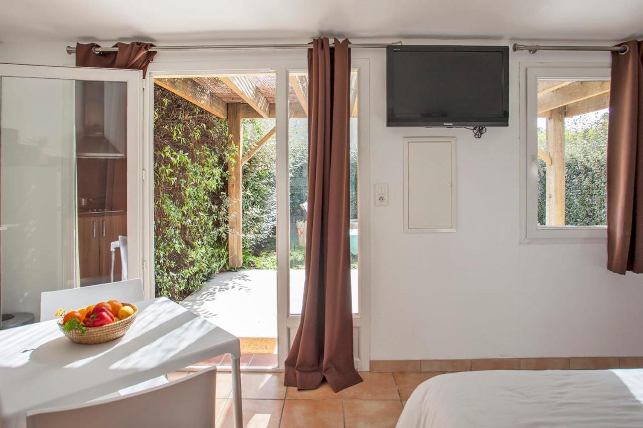 Villa Amarylis A Calvi Location 2 Pers Avec Clim Jardin Piscine Et Barbecue Exterior foto